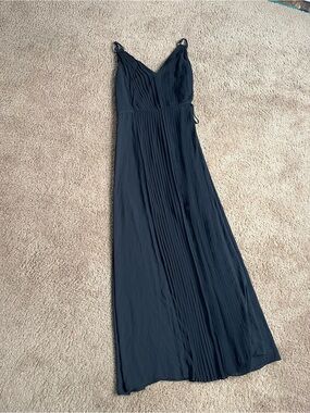 Women’s White House Black Market Black Dress Size 8